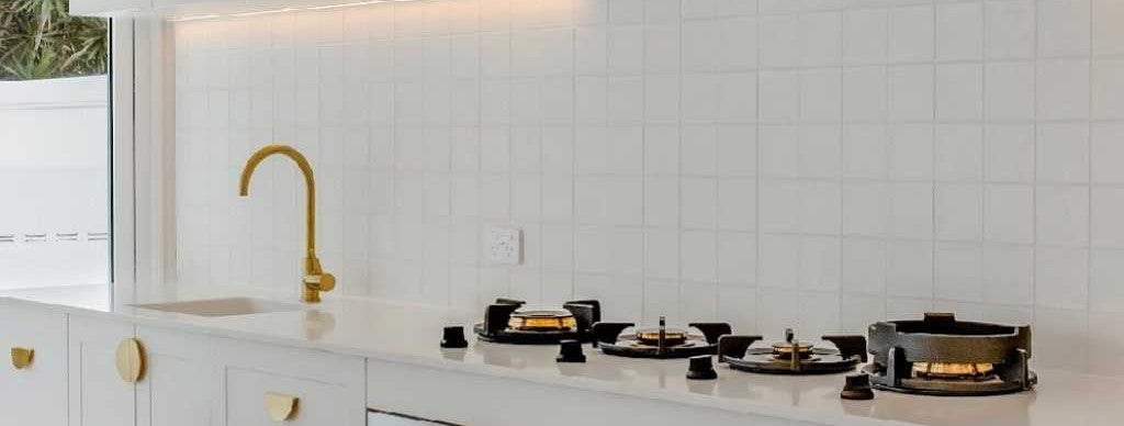 How to Keep Kitchen Backsplashes Clean for Longer